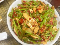 藜蒿炒香干-江南古镇味道·私房菜