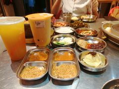 -哈哈碳都·牛肋条无限自助烤肉(台江万达店)