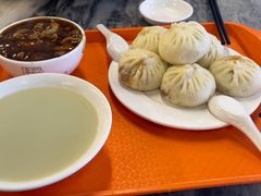 猪肉大葱包子-天兴居(鲜鱼口街店)