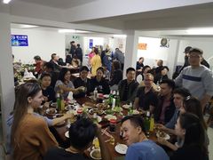 -宝瑞门钉肉饼店