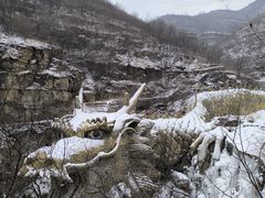 -大平台龙居瀑布旅游区