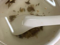 -黄阿姨锅贴大王(万航渡路店)