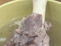-周震馄饨