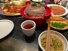 -周师兄大刀腰片火锅(洪崖洞旗舰店)