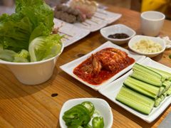 -明洞串城·烧烤·延边朝鲜族烧烤串专门店(景田店)