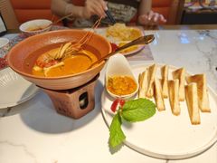 -泰椰里·泰国餐厅(智慧城广百广场店)
