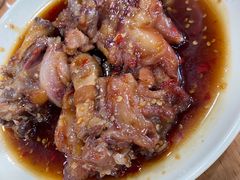 微辣辛辣猪蹄-贤花饭店(城阳店)