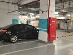 -虹桥天地-停车场