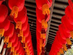 -龙华寺