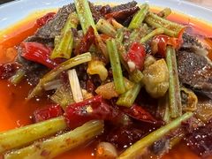 -肖四女乐山跷脚牛肉(世博源店)