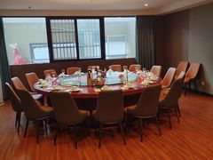 -侬佳蒸菜馆(听潮店)