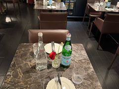 -LESCEDARS Brasserie Bistro香柏树