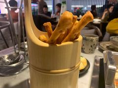 -尚尚仙·酸汤猪手·猪肚鸡火锅(华联万柳购物中心店)