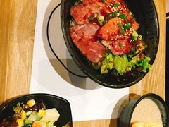 招牌低温烧牛肉饭-SimplyTimes鎏金食堂