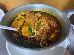 -铁锅哥米线