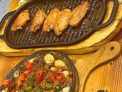 -老东镇啤酒屋海鲜加工·蒸汽海鲜·海鲜烧烤(台东店)