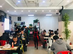 大堂-一家人面馆(三条巷店)