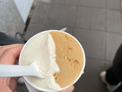 杏仁-Dip in Gelato(富民路店)