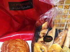 -Salon de The de Joel Robuchon(外滩18号店)