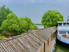 -微山湖红荷湿地景区
