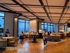 -瑰丽酒店·海吧·天际下午茶·现场DJ·天台酒吧