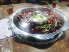 -正南齊北重庆老火锅(光华村直营店)