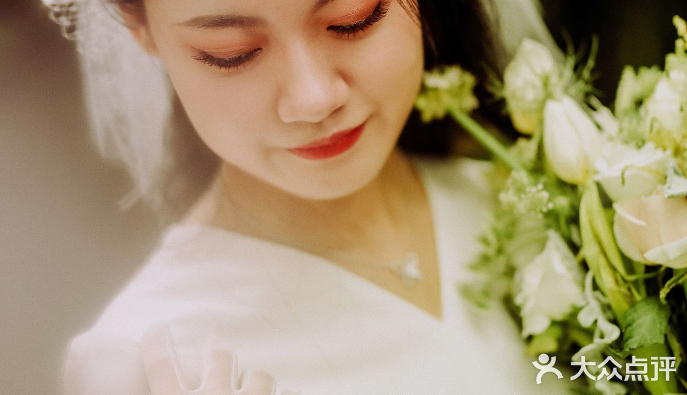 『雨中的婚礼/Long Live The Crush』
