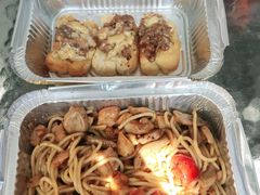 -必胜客(宝杨路宅急送店)