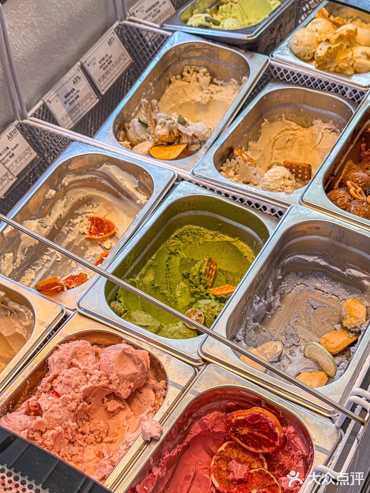 位于铂尔曼的Gelato竟然有十余种选择 真的太爱了