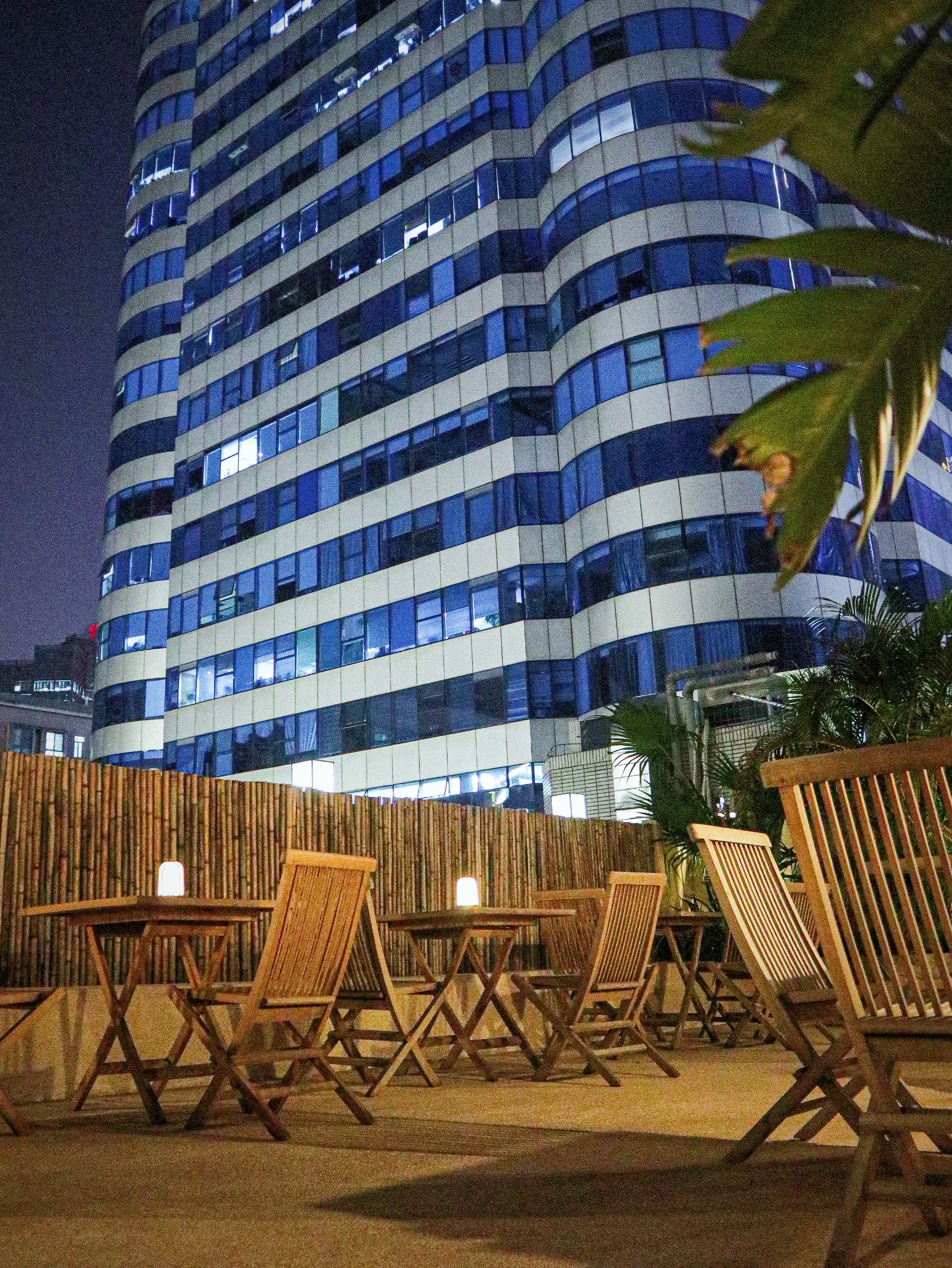 公司楼下的空中花园精酿酒吧🐨太有氛围啦