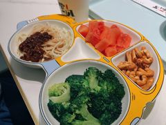 新款儿童餐-乔阿马·江南味·驴肉香(龙湖华泾天街店)