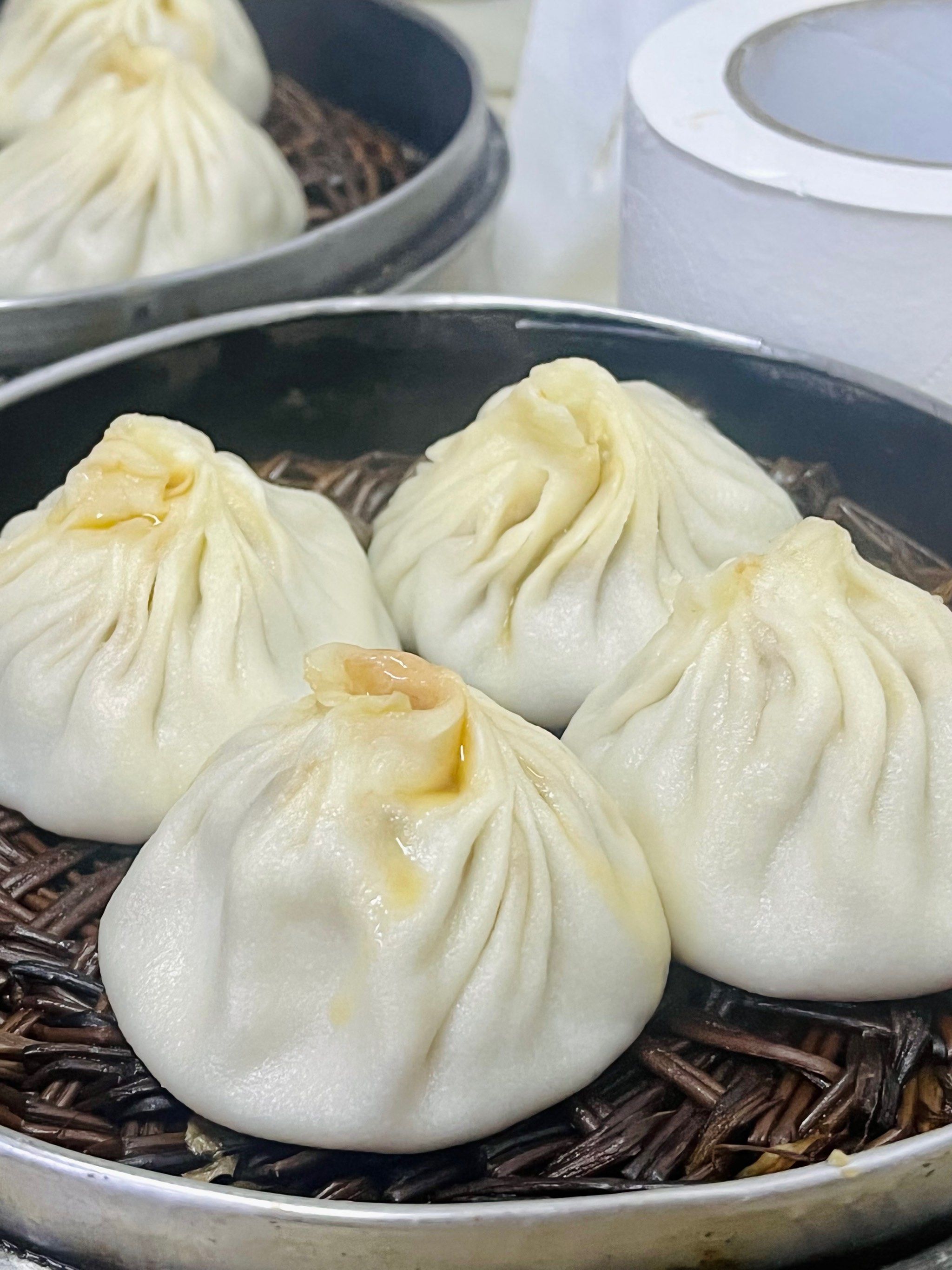 南京超好吃的小笼汤包 | 铁路王谁不知道?