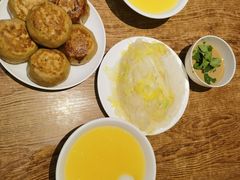 -清真吴记门钉肉饼·喜多利
