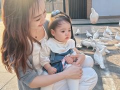 -王府井奥莱棋盘山小镇