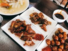 -老鼎万春卤菜(五代传承创始老店)