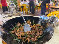 香茅炒鸽锅-一煲鸽