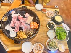 -Dombe豚(黑猪肉街店)