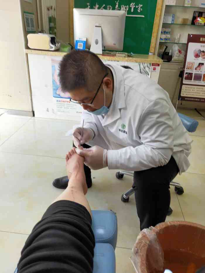 打分 今天赶上店长修脚,幸运,师傅手法娴熟,技艺精湛,脚疼了好多天,修