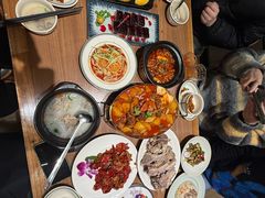 -贯贯吉·清真餐厅(浙江中路店)