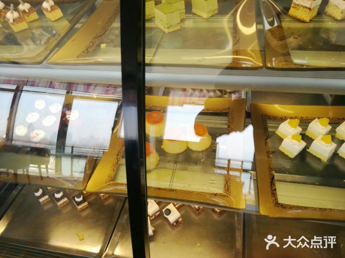 汇泉王朝大饭店-旋转餐厅(南海路店)图片