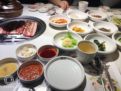 餐前小菜-本家韩国烤肉(青岛万象城店)
