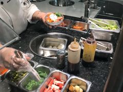 自制鱼生饭-So Lounge索兰至餐厅(蓝色港湾店)