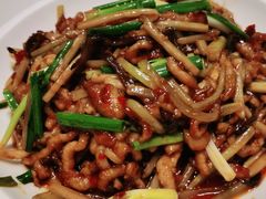 鱼香肉丝-峨嵋小镇(远洋城店)