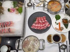 -红鼎豆捞·非遗鲍皇汤火锅(宝丰路店)