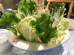 -霄汉牛三鲜湖北砂锅菜(万松园2店)