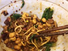 -呼啦面馆·头牌豌杂面(爱琴海店)