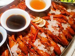 -茸梅路右拐龙虾-农家菜(松江店)