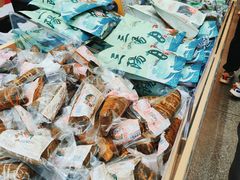 -真老大房(南京东路店)