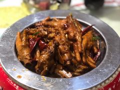 干锅鸡爪-鲁小三·大骨自助(金山总店)