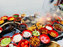 -小吴水煮(羊子巷无任何分店)